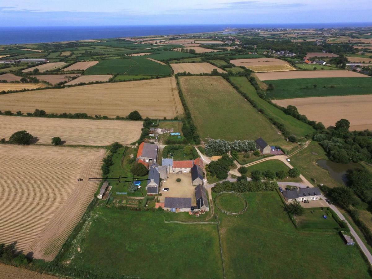 Manoir De Herclat Neville-sur-Mer Exteriör bild